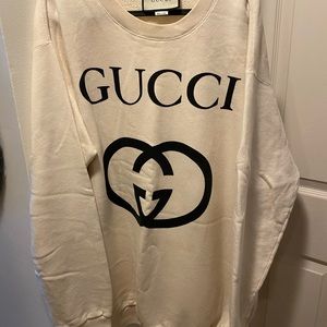 Gucci sweatshirt